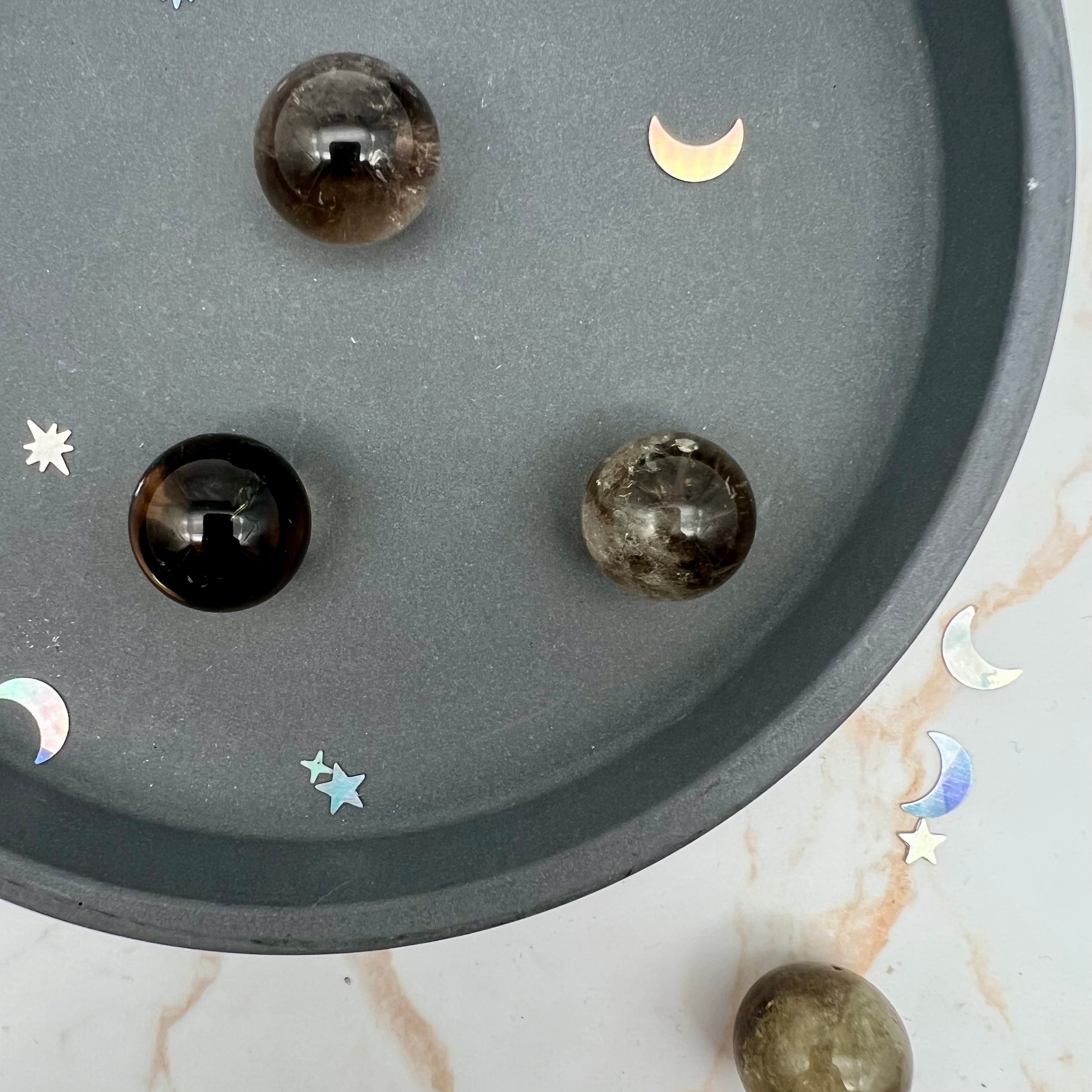 Rauchquarz, kleine Kugel