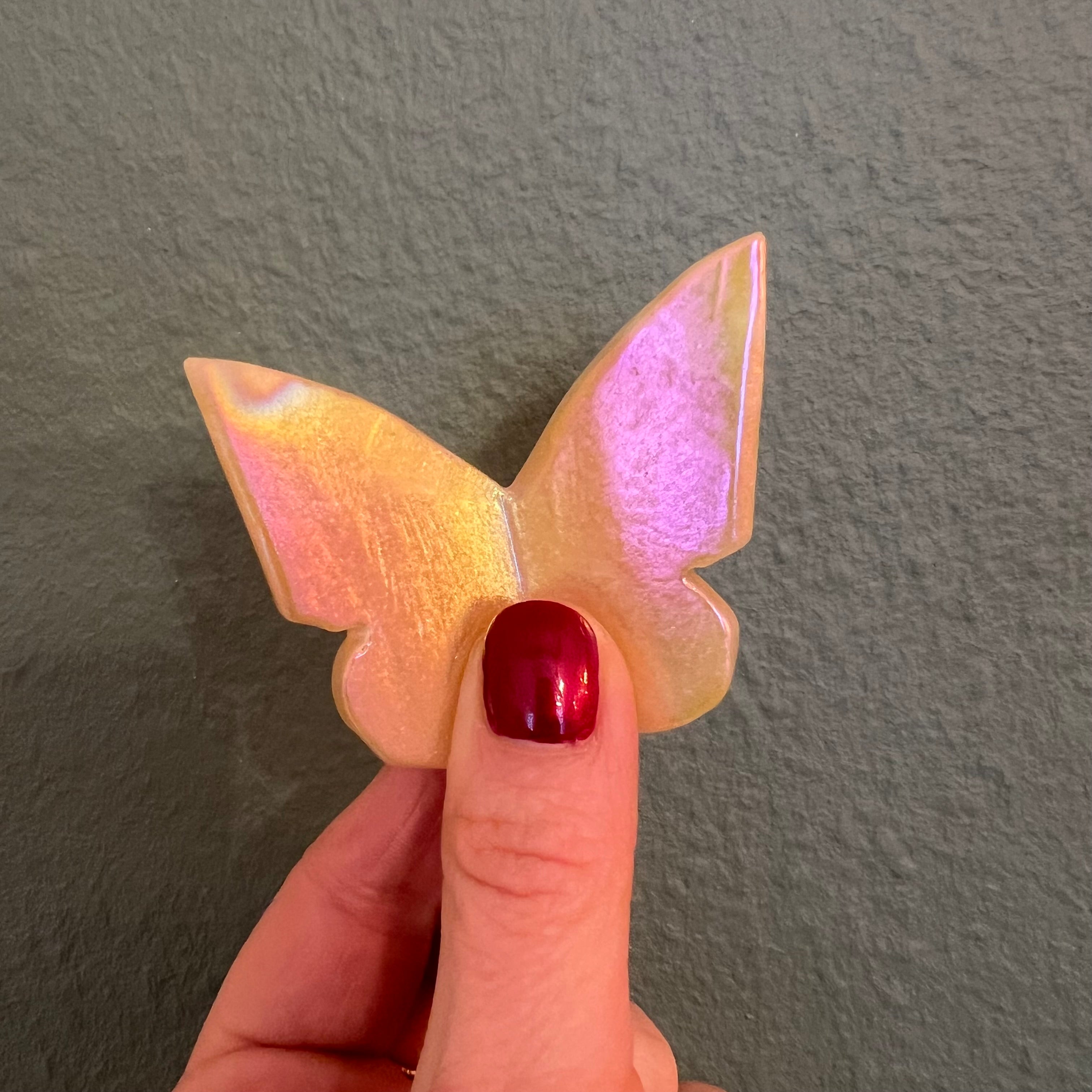 Schmetterling aus Orangencalcit, Angel Aura