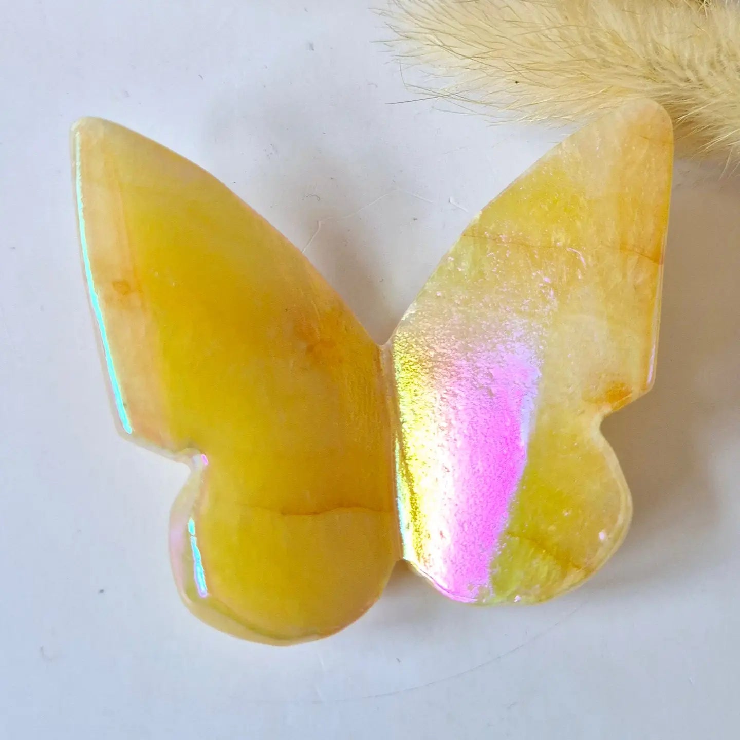 Schmetterling aus Orangencalcit, Angel Aura