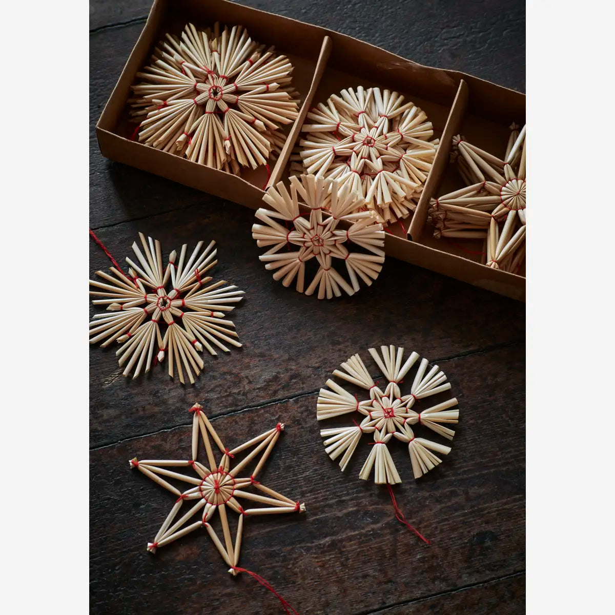 Stroh-Ornamente Set 24-tlg.